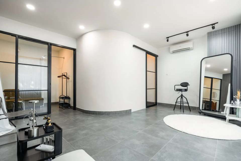 Dahayu Studio minimalist monochrome photo studio in Bintaro